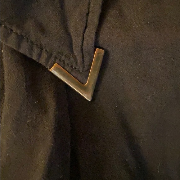 🔥3 FOR $10🔥 Short Sleeve Button Down Shirt - Picture 4 of 4